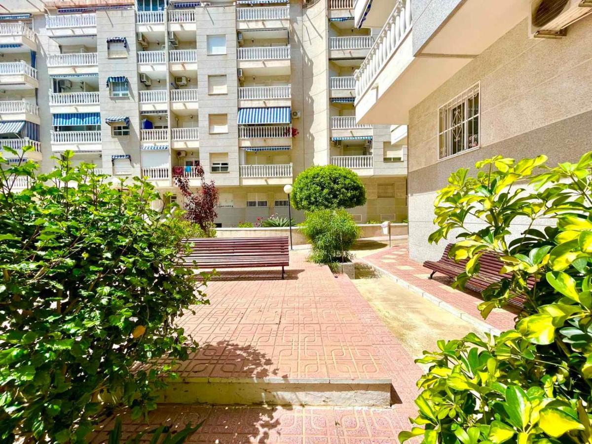 Torrevieja Comfortable Apartment 외부 사진